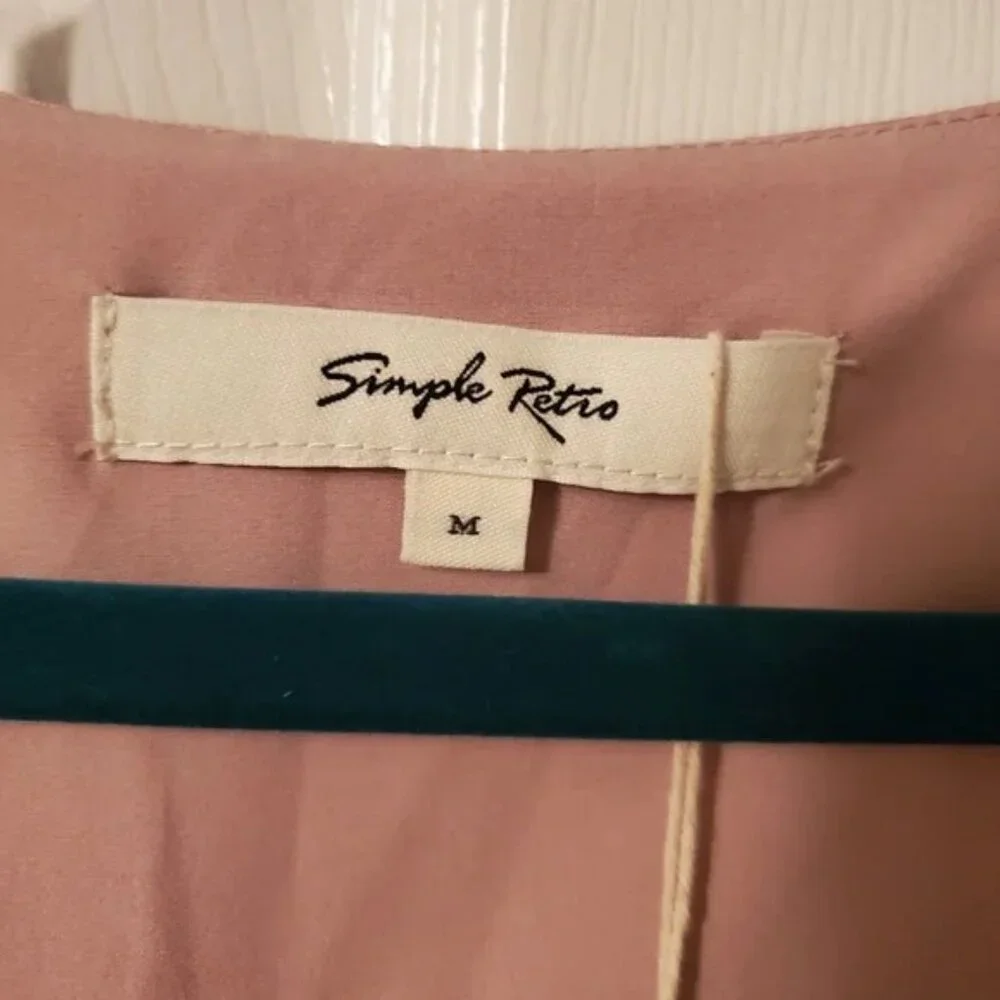 Simple Retro dress - Picture 3 of 4